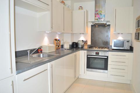 2 bedroom end of terrace house for sale, Farmside Place, Epsom, Surrey, KT19