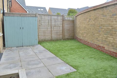 2 bedroom end of terrace house for sale, Farmside Place, Epsom, Surrey, KT19