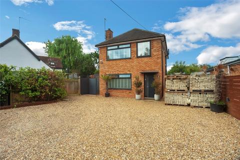 3 bedroom detached house for sale, Main Street, Grendon Underwood, Buckinghamshire.