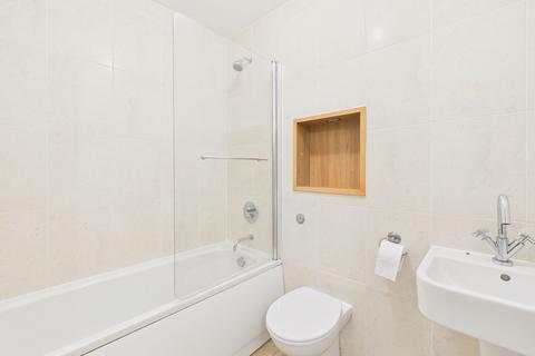 undefined, Worsdell Drive, Gateshead, NE8