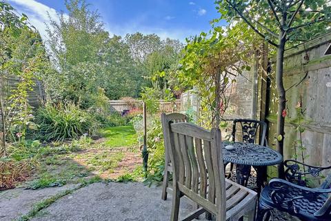 9 Beechcroft, Dorchester On Thames, Wallingford, OX10 7LS