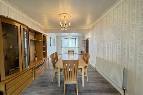 undefined, Marlands Road, Ilford IG5