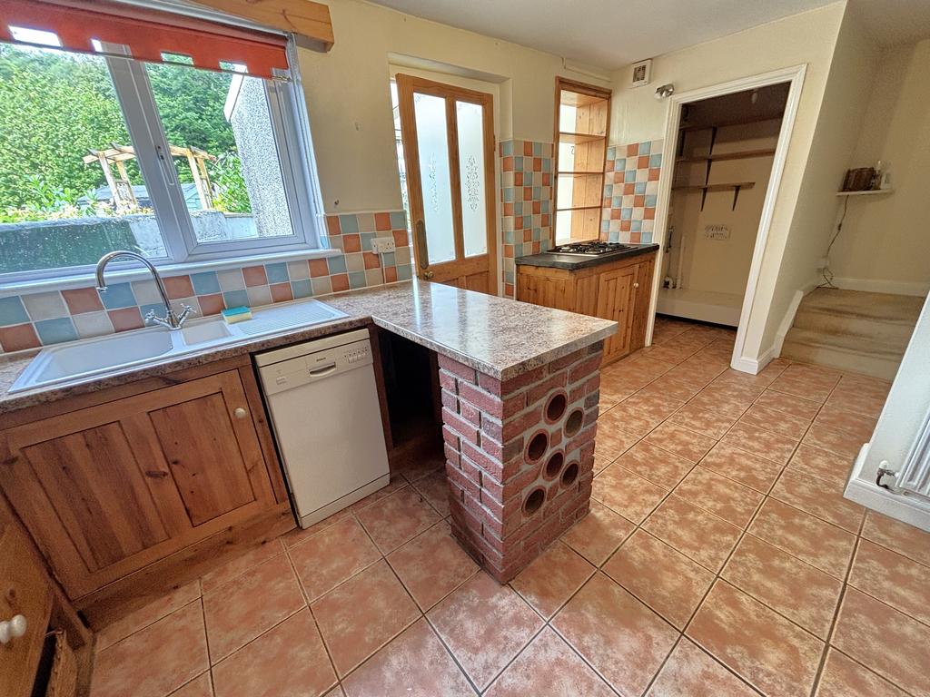 Kitchen / Breakfast Room