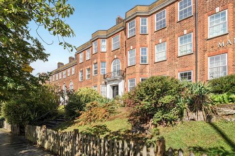 2 bedroom flat for sale, Aylmer Road, East Finchley, London, N2
