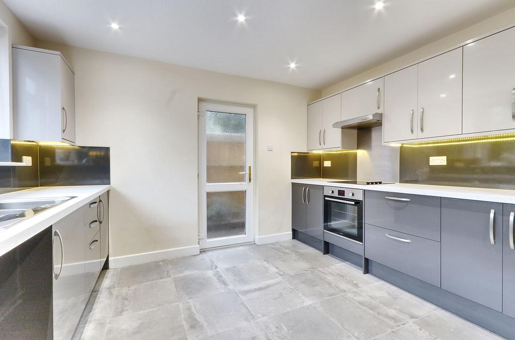Kitchen 1