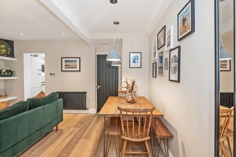 2 bedroom flat for sale, Mosslea Road, SE20