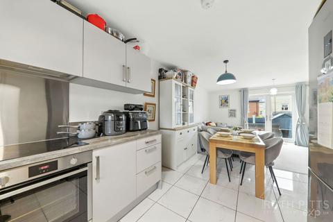 undefined, Pontefract WF7