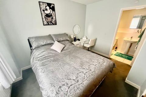 2 bedroom apartment for sale, Rowditch Furlong, Redhouse Park, Milton Keynes