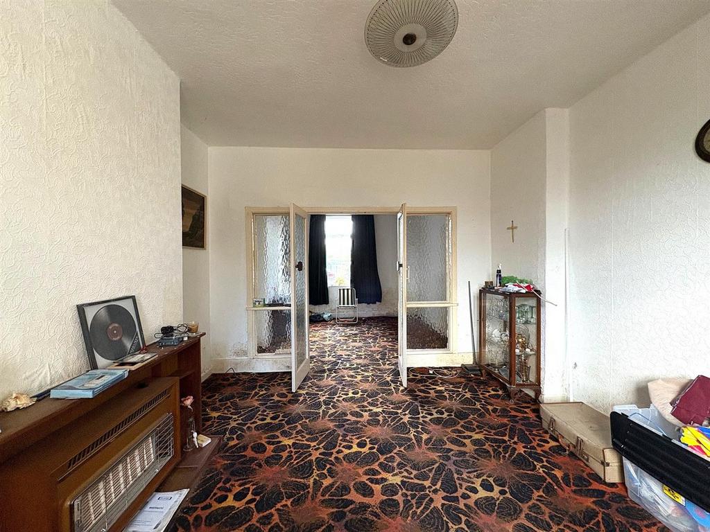 Dining Room.jpg