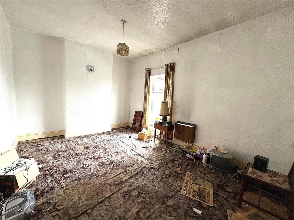 Bedroom1.jpg
