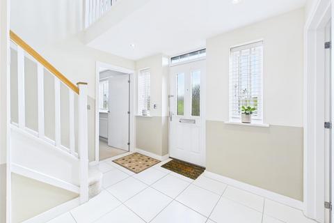 4 bedroom detached house for sale, Lapwing Avenue, Streethay, Lichfield