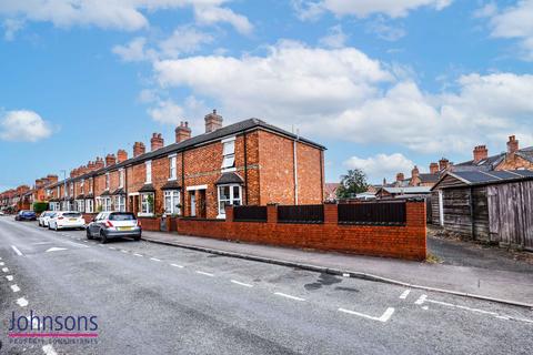 3 bedroom end of terrace house for sale, Kings Road, Evesham, WR11