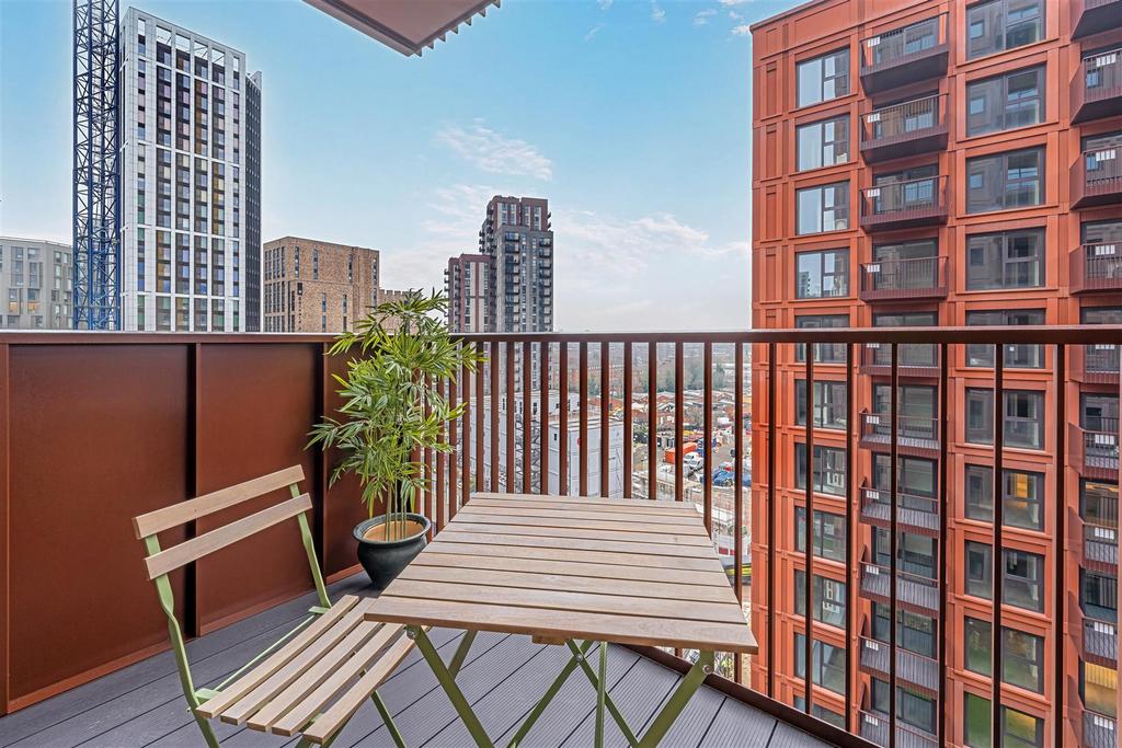 So Resi Wembley High Res-64.jpg