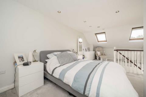 3 bedroom house for sale, Drayton Avenue, London W13