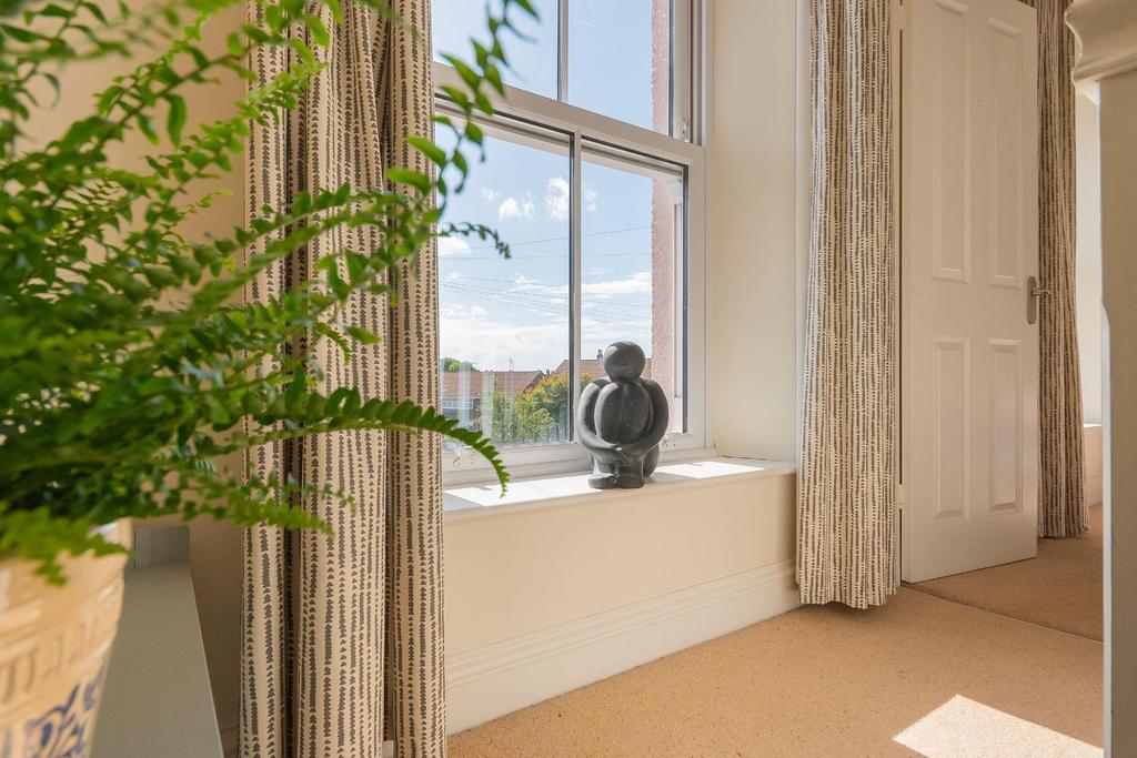 H4 P0 RCSN - Landing B.jpg