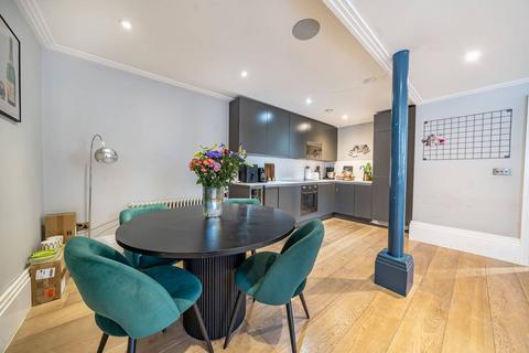 2 bedroom flat for sale, Book House, Wandsworth, London, SW18