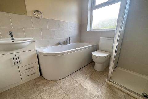 undefined, Broomfield Crescent, Woodsmoor