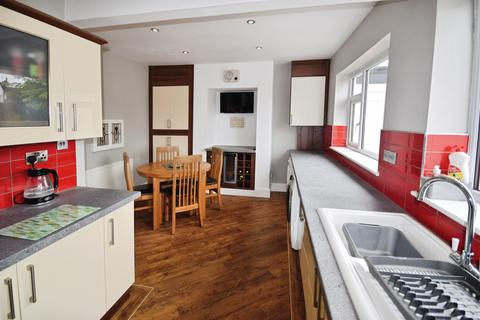 5 bedroom detached house for sale, Drummond Road, Skegness PE25