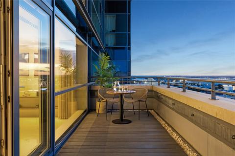 undefined, Imperial Point, The Quays, Salford, Greater Manchester, M50