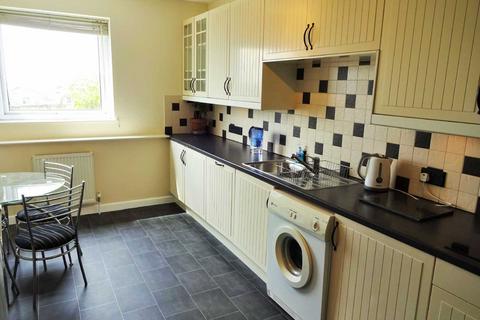 2 bedroom apartment for sale, Addington Court, Maderia Road