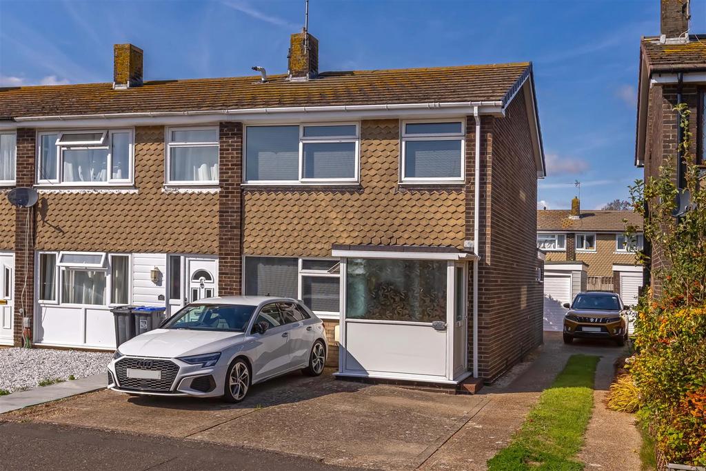 Kipling Ave 18.jpg