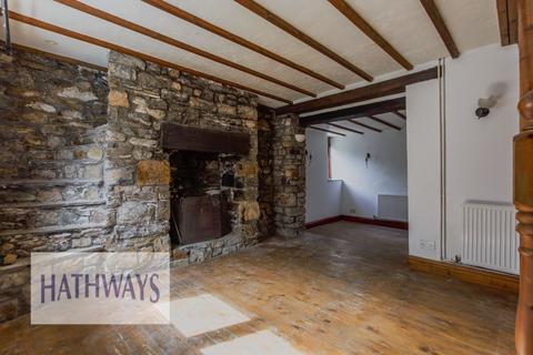 2 bedroom end of terrace house for sale, Cwmynyscoy Road, Pontypool, NP4