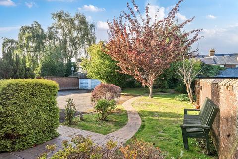 5 bedroom detached house for sale, Station Road, Petersfield, GU32