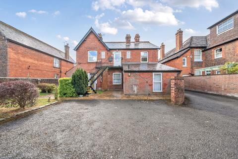 5 bedroom detached house for sale, Station Road, Petersfield, GU32
