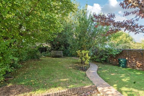 5 bedroom detached house for sale, Station Road, Petersfield, GU32