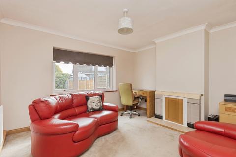17 Green Way, Hartley, Longfield, DA3 8BJ