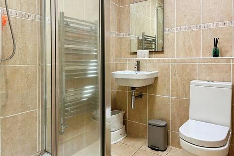 17 Green Way, Hartley, Longfield, DA3 8BJ