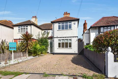 55 Church Road, Shoeburyness, Southend-on-sea, SS3 9EU