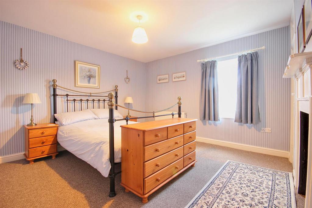 Bedroom 1 (front)