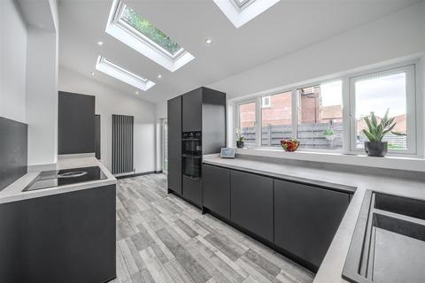3 bedroom detached house for sale, Long Street, Easingwold, York