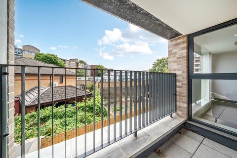 2 bedroom apartment for sale, Staunton Street, London, SE8
