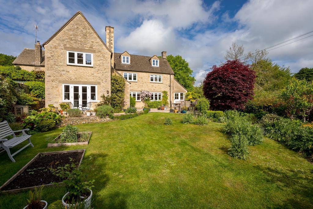 Lavender Cottage, Dunstibourne Leer, GL7 7 AS,...