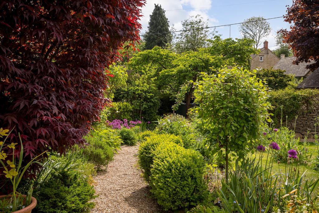 Lavender Cottage, Dunstibourne Leer, GL7 7 AS,...