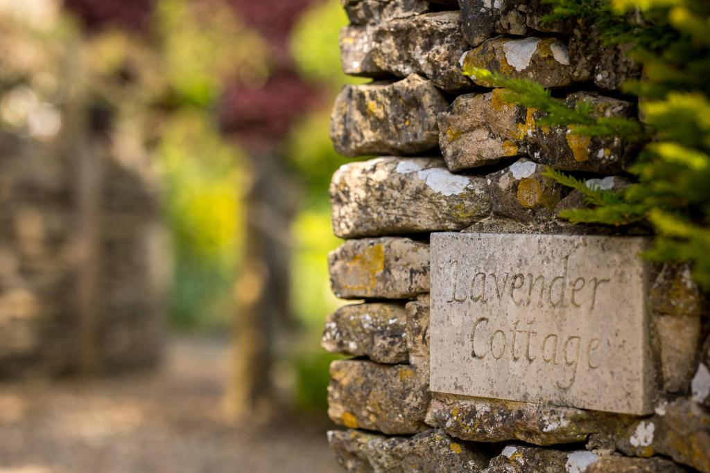 Lavender Cottage, Dunstibourne Leer, GL7 7 AS,...