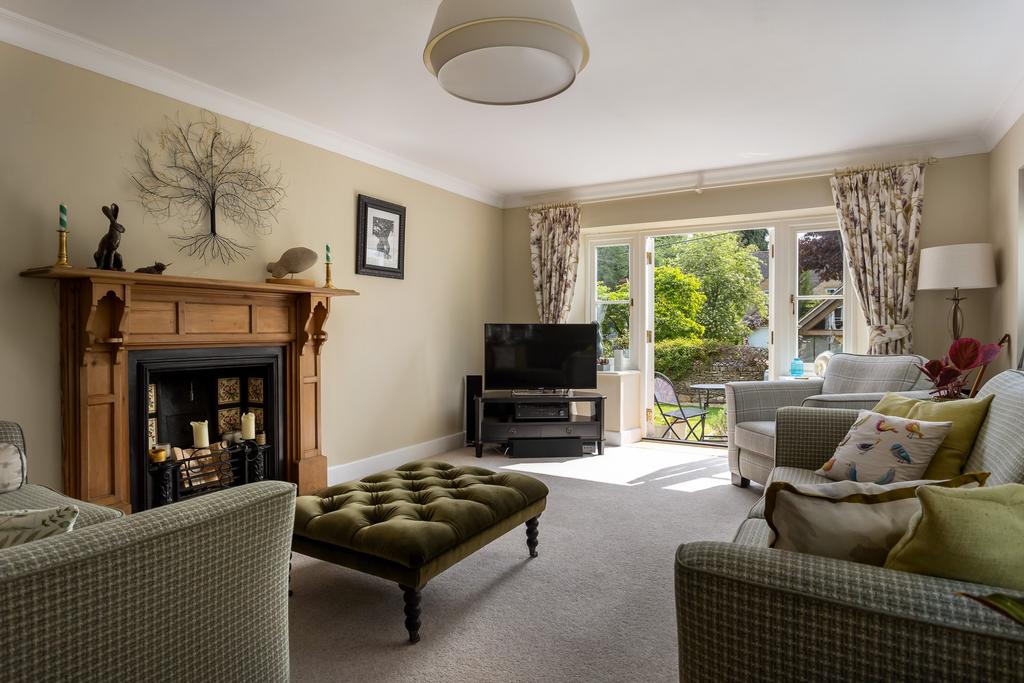 Lavender Cottage, Dunstibourne Leer, GL7 7 AS,...