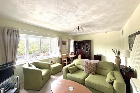 2 bedroom retirement property for sale, Retirement Flat, Rectory Road, Beckenham, BR3