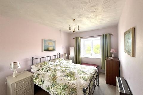 2 bedroom retirement property for sale, Retirement Flat, Rectory Road, Beckenham, BR3