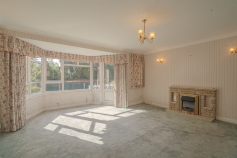 16 Bryanston Court, Solihull, B91 1BN