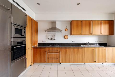 3 bedroom apartment for sale, The Montevetro Building, Battersea, SW11