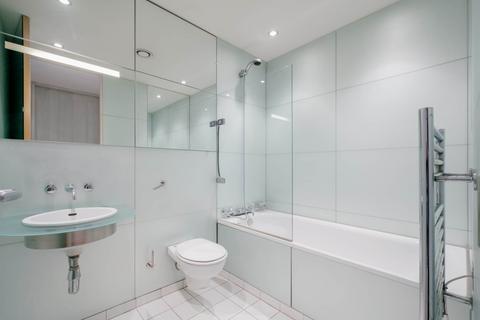 3 bedroom apartment for sale, The Montevetro Building, Battersea, SW11