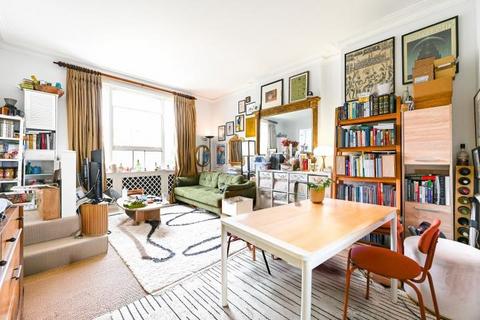 2 bedroom flat for sale, Onslow Gardens, London, SW7