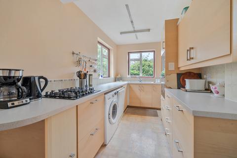 undefined, Chestnut Avenue, West Wickham