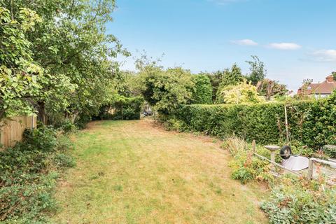 undefined, Chestnut Avenue, West Wickham