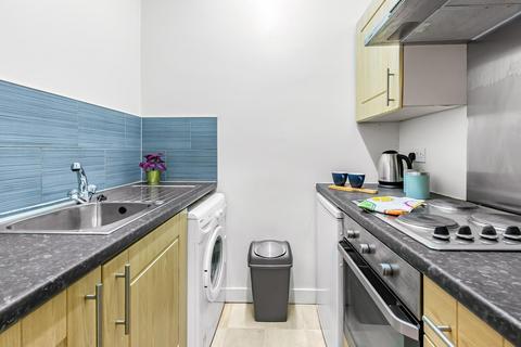 1 bedroom house to rent, BROOKFIELD ROAD, Leeds