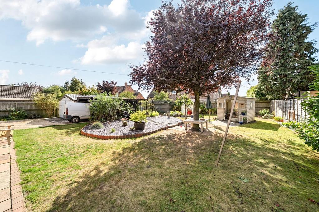 Garden 2.jpg