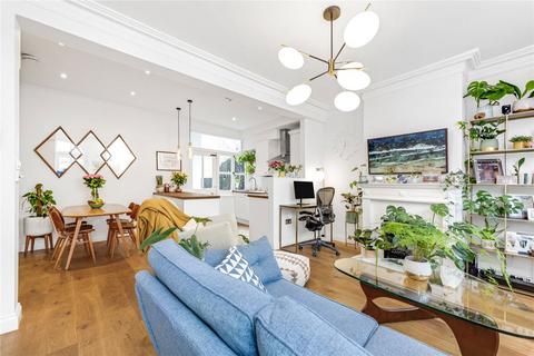 2 bedroom flat for sale, Glengall Road, London NW6